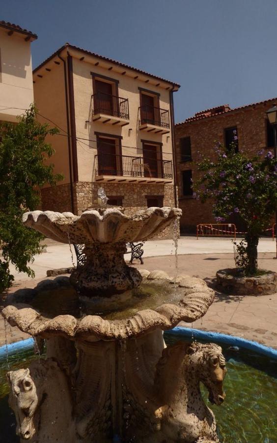 Apartamentos El Arenal Acebo Extérieur photo