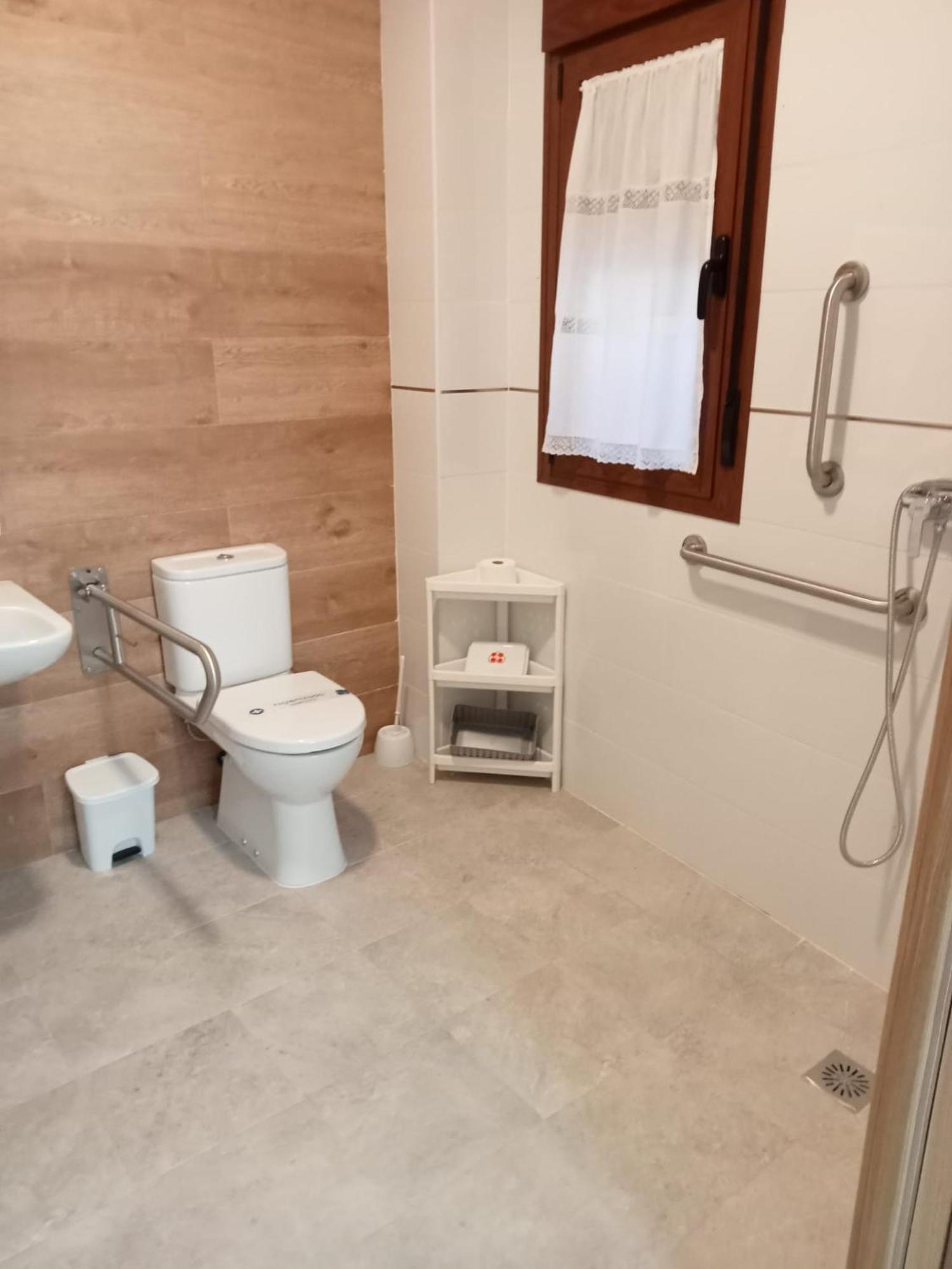 Apartamentos El Arenal Acebo Chambre photo