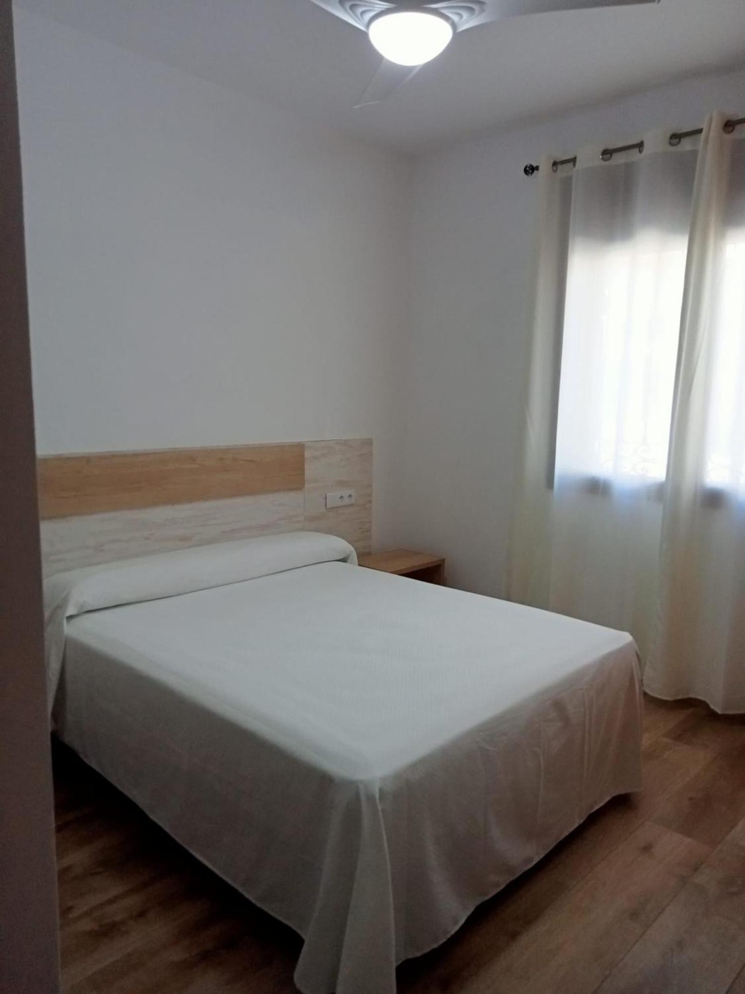 Apartamentos El Arenal Acebo Chambre photo